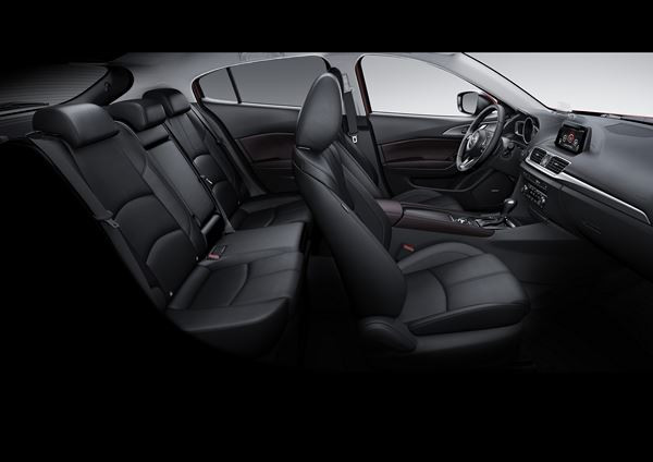 La Mazda 3 restylée reçoit de subtiles évolutions extérieures