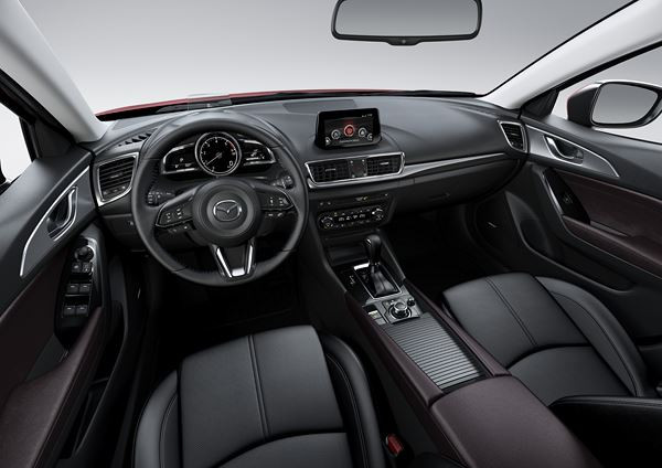 La Mazda 3 restylée reçoit de subtiles évolutions extérieures