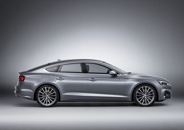 L'Audi A5 Sportback affiche des lignes athlétiques