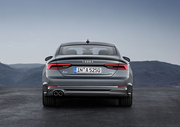 L'Audi A5 Sportback affiche des lignes athlétiques