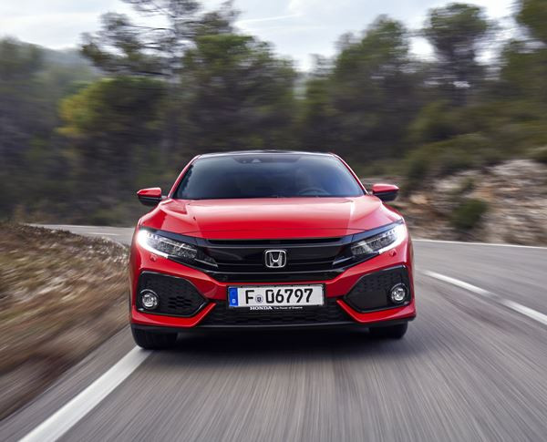 La nouvelle Honda Civic affiche un design sportif résolument agressif