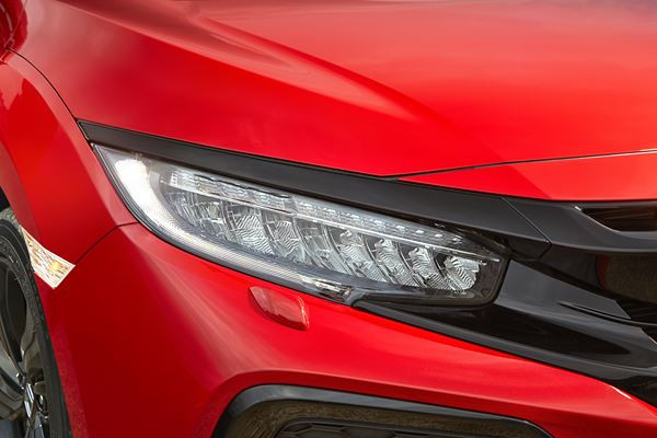 La nouvelle Honda Civic affiche un design sportif résolument agressif