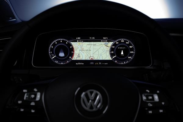 La Volkswagen Golf embarque des systèmes d’aide à la conduite sophistiqués