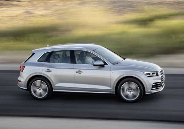 Audi Q5: un SUV de taille intermédiaire polyvalent à la posture sportive
