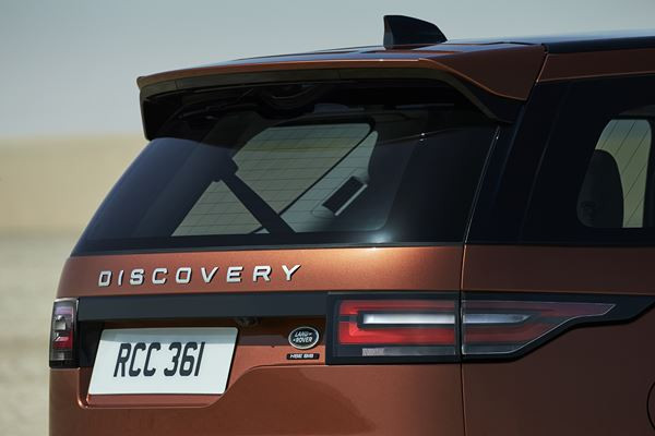 Land Rover Discovery: un grand SUV familial au design extérieur radicalement différent