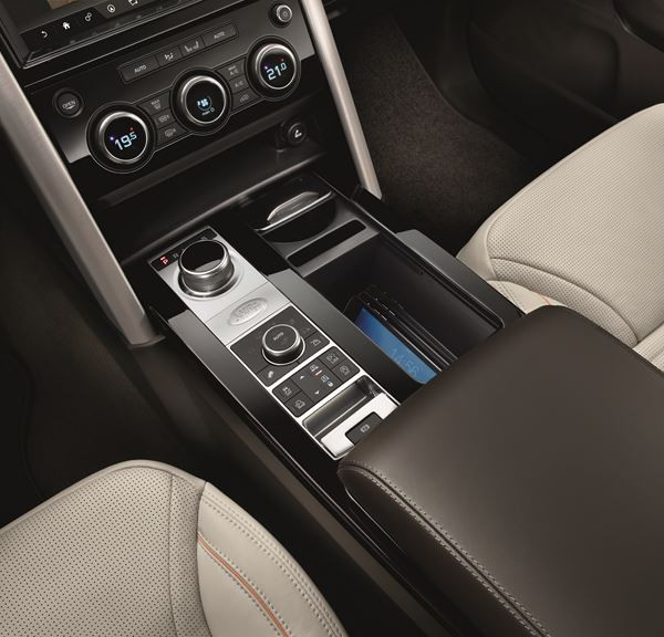 Land Rover Discovery: un grand SUV familial au design extérieur radicalement différent
