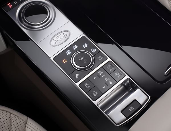 Land Rover Discovery: un grand SUV familial au design extérieur radicalement différent