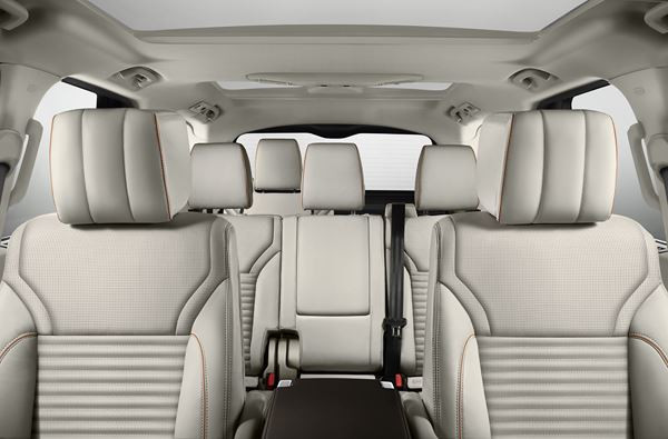 Land Rover Discovery: un grand SUV familial au design extérieur radicalement différent