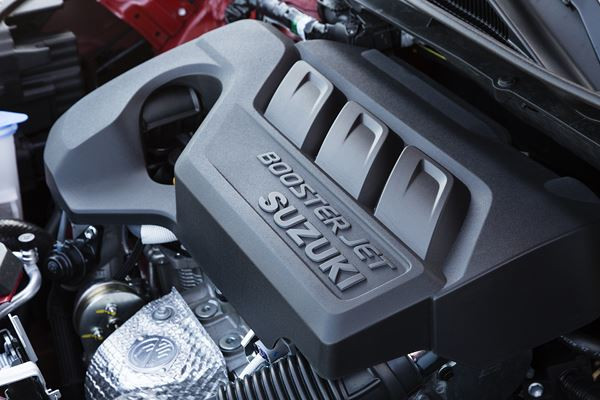 La Suzuki Swift affiche une silhouette musclée et des équipements de sécurité évolués