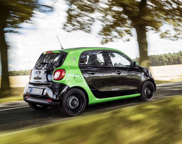 La smart forfour électrique revendique une autonomie de 155 kilomètres NEDC