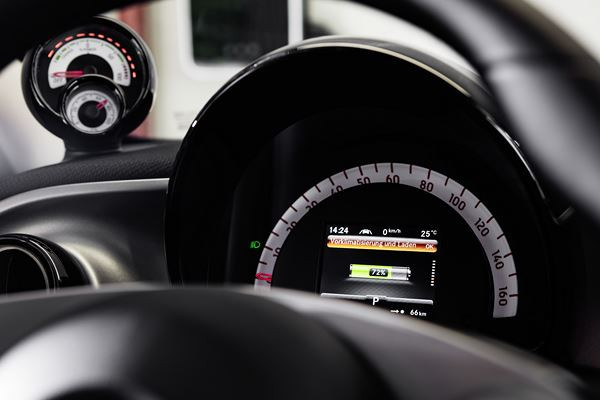 La smart forfour électrique revendique une autonomie de 155 kilomètres NEDC