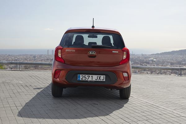 La mini-citadine Kia Picanto affiche un design dynamique
