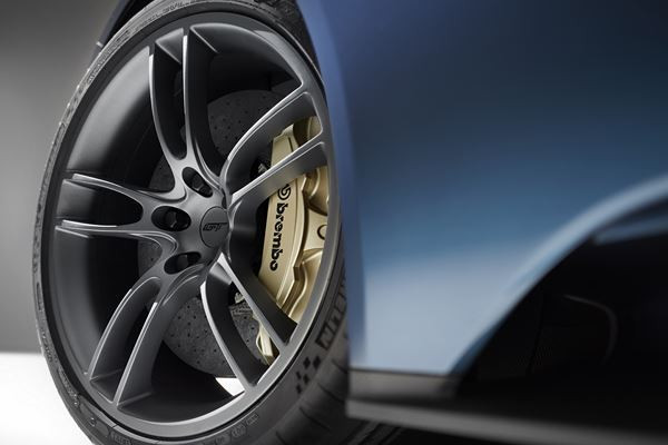 La supercar Ford GT repose sur une architecture en fibre de carbone