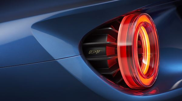 La supercar Ford GT repose sur une architecture en fibre de carbone