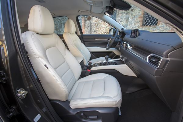 Le Mazda CX-5 restylé reprend le flambeau de son prédécesseur