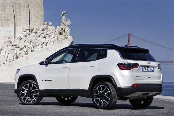 La Jeep Compass affiche des capacités de franchissement impressionnantes