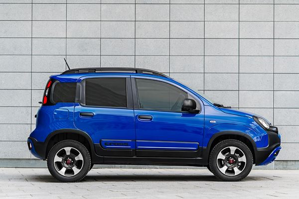 La Fiat Panda City Cross adopte un look de baroudeur