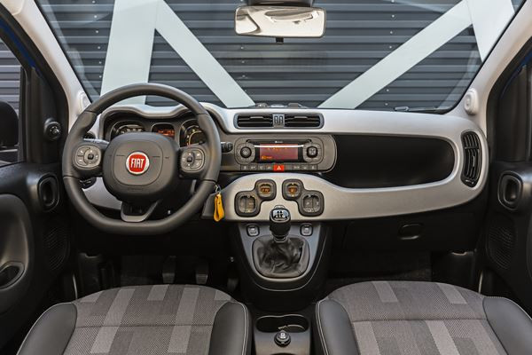 La Fiat Panda City Cross adopte un look de baroudeur