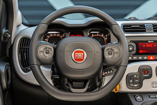 La Fiat Panda City Cross adopte un look de baroudeur