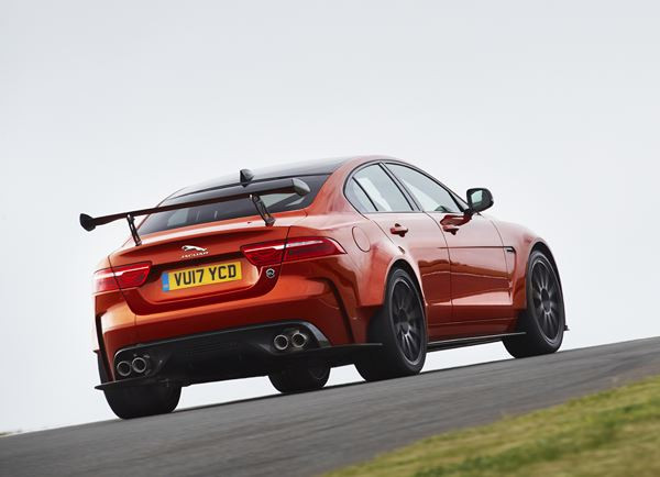 La Jaguar XE SV Project 8 développe 600 ch