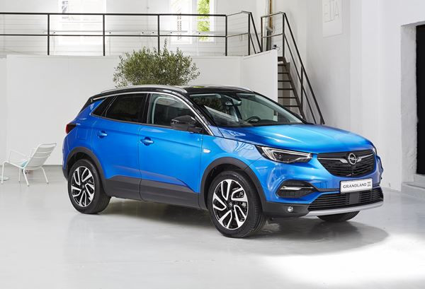 Le SUV Opel Grandland X affiche une allure de tout-terrain