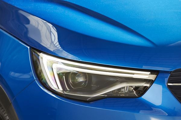Le SUV Opel Grandland X affiche une allure de tout-terrain