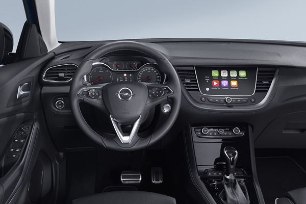 Le SUV Opel Grandland X affiche une allure de tout-terrain