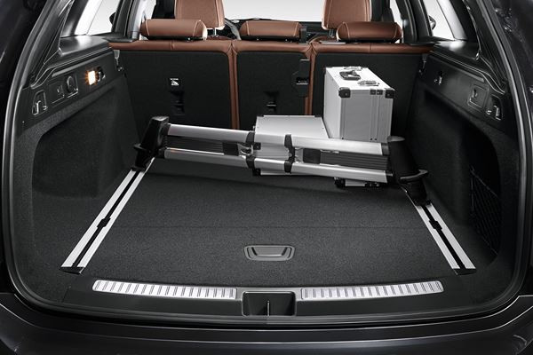 L'Opel Insignia Country Tourer se décline en break tout-chemin