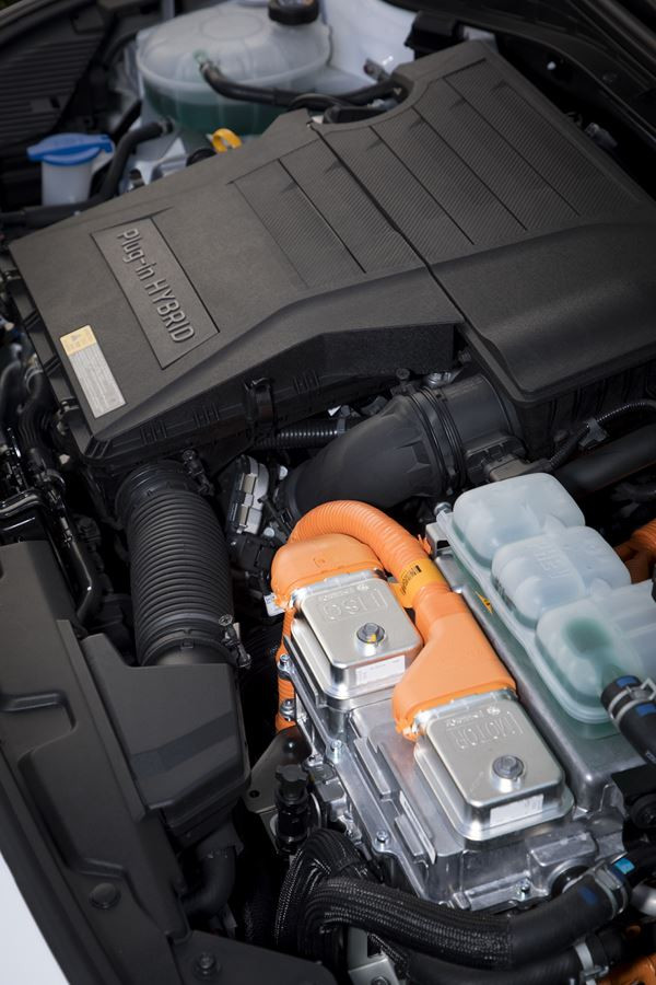 La Hyundai Ioniq plug-in parcourt près de 60 kilomètres en électrique