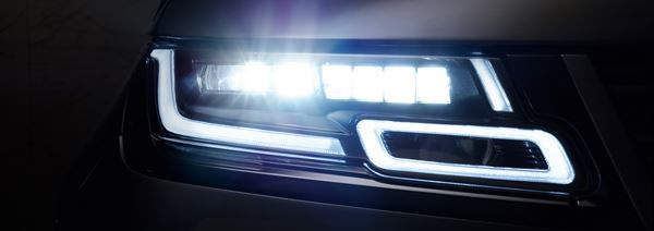 Range Rover Velar: un SUV au design puissant avec une partie arrière fuselée