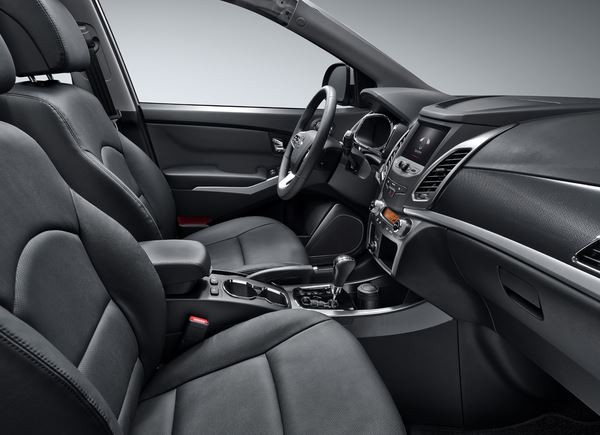 Le SsangYong Korando s'offre une nouvelle calandre