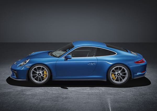 La Porsche 911 GT3 Pack Touring combine lignes épurées et technologie de course