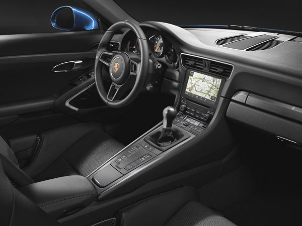 La Porsche 911 GT3 Pack Touring combine lignes épurées et technologie de course