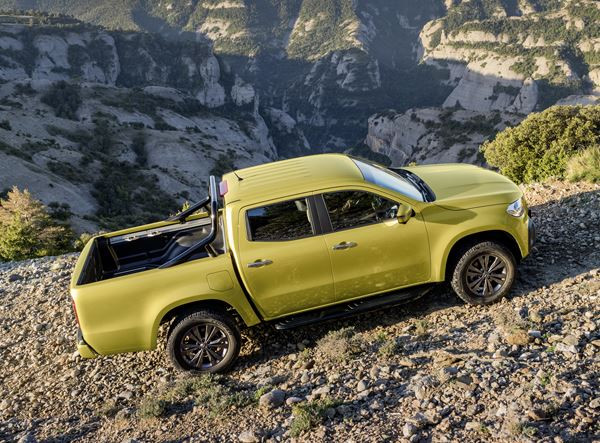 La Mercedes Classe X allie les caractéristiques typiques d'un pickup