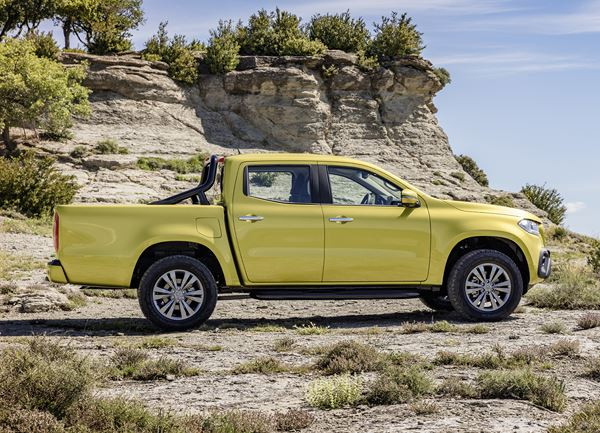 La Mercedes Classe X allie les caractéristiques typiques d'un pickup