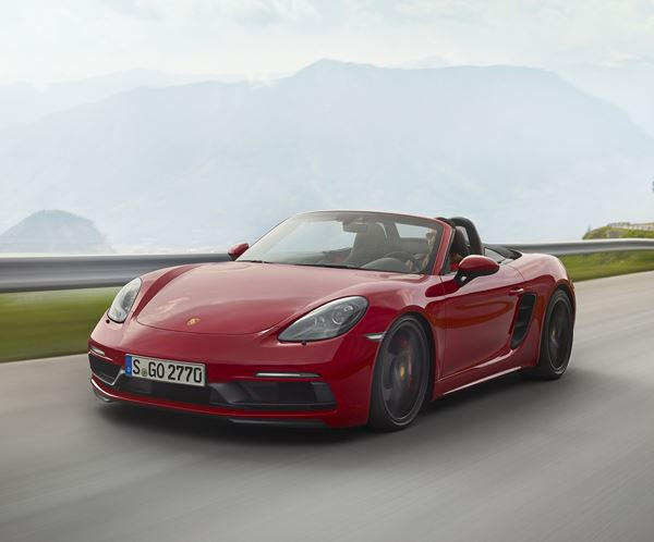 Le roadster Porsche 718 Boxster GTS débite une puissance de 365 ch
