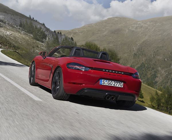 Le roadster Porsche 718 Boxster GTS débite une puissance de 365 ch