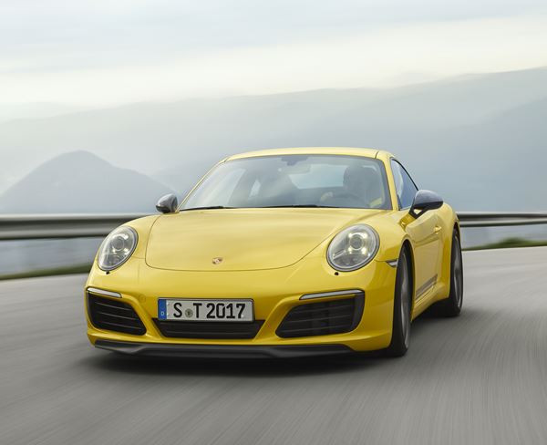 La Porsche 911 Carrera T optimise les performances sportives