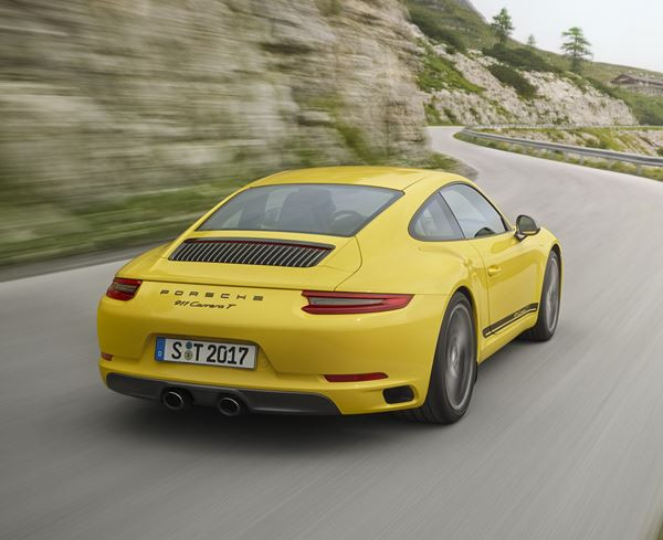 La Porsche 911 Carrera T optimise les performances sportives