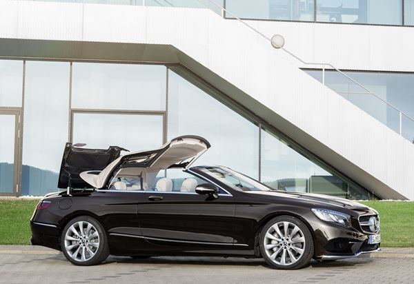 La Mercedes-Benz Classe S Cabriolet embarque toute une panoplie de technologies