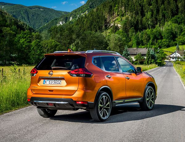 Le crossover Nissan X-Trail restylé reçoit des technologies supplémentaires