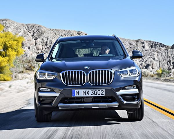 BMW X3: un SUV tout terrain de milieu de gamme à l'allure sportive