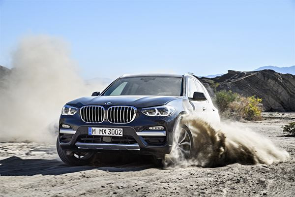 BMW X3: un SUV tout terrain de milieu de gamme à l'allure sportive