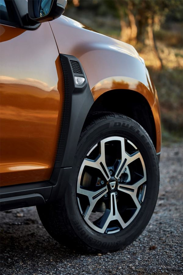 Le SUV Dacia Duster monte en gamme
