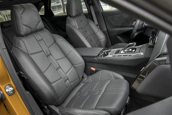 DS 7 Crossback: le SUV façonné selon la philosophie DS de raffinement à la française