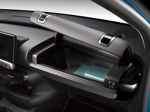 La Citroën C4 Cactus se réinvente en petite berline polyvalente confortable