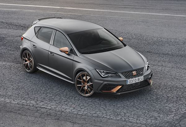 La Seat Leon Cupra R DSG débite une puissance de 300 ch