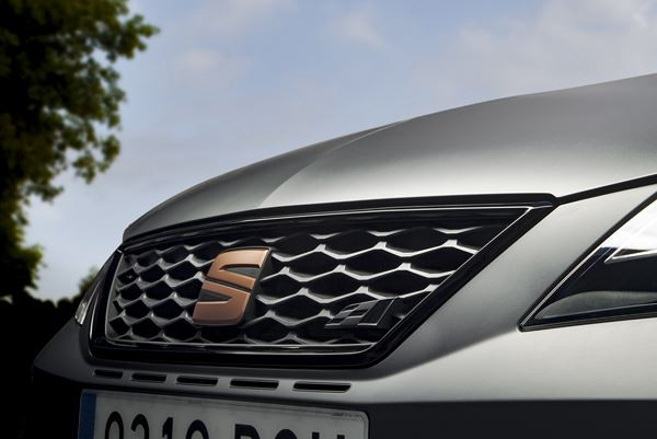 La Seat Leon Cupra R DSG débite une puissance de 300 ch