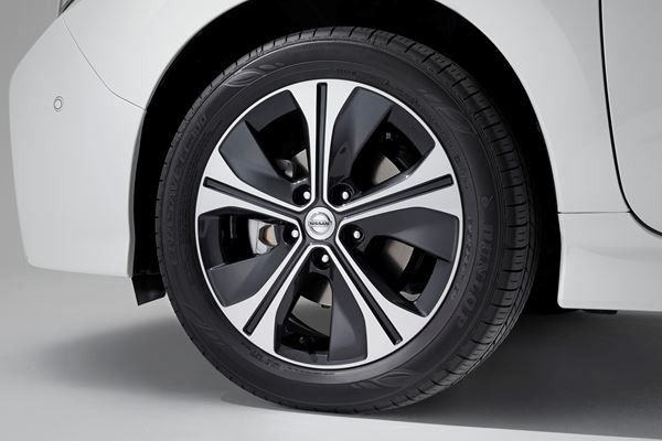 Nissan Leaf: un design dynamique et une autonomie NEDC de 378 km