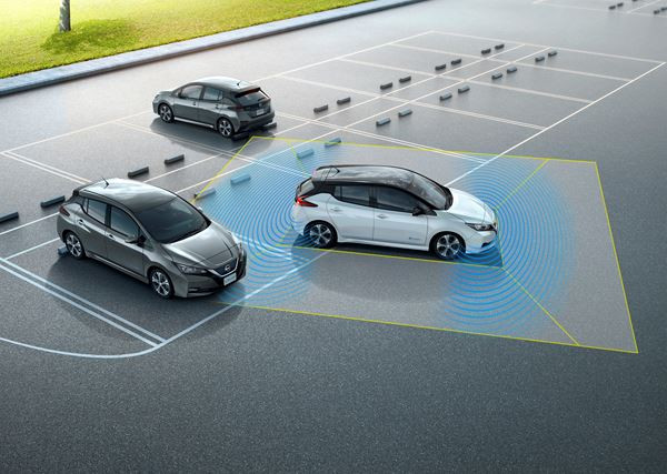 Nissan Leaf: un design dynamique et une autonomie NEDC de 378 km